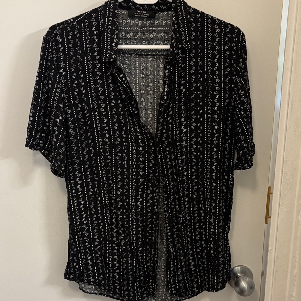 Bershka Black & White Patterned Shirt